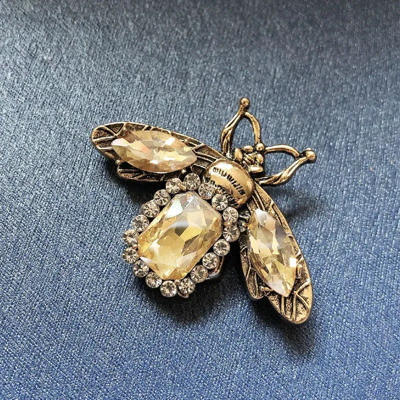 Bakir Rhinestone Brooch Pin