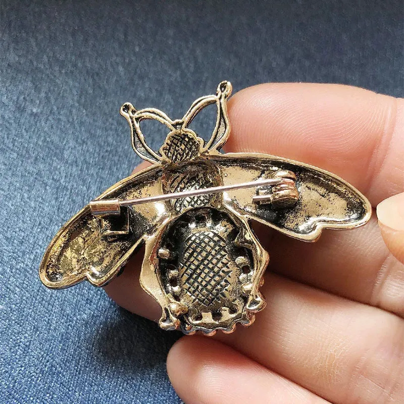 Bakir Rhinestone Brooch Pin