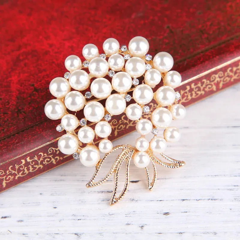 Beril Leather Brooch Pin