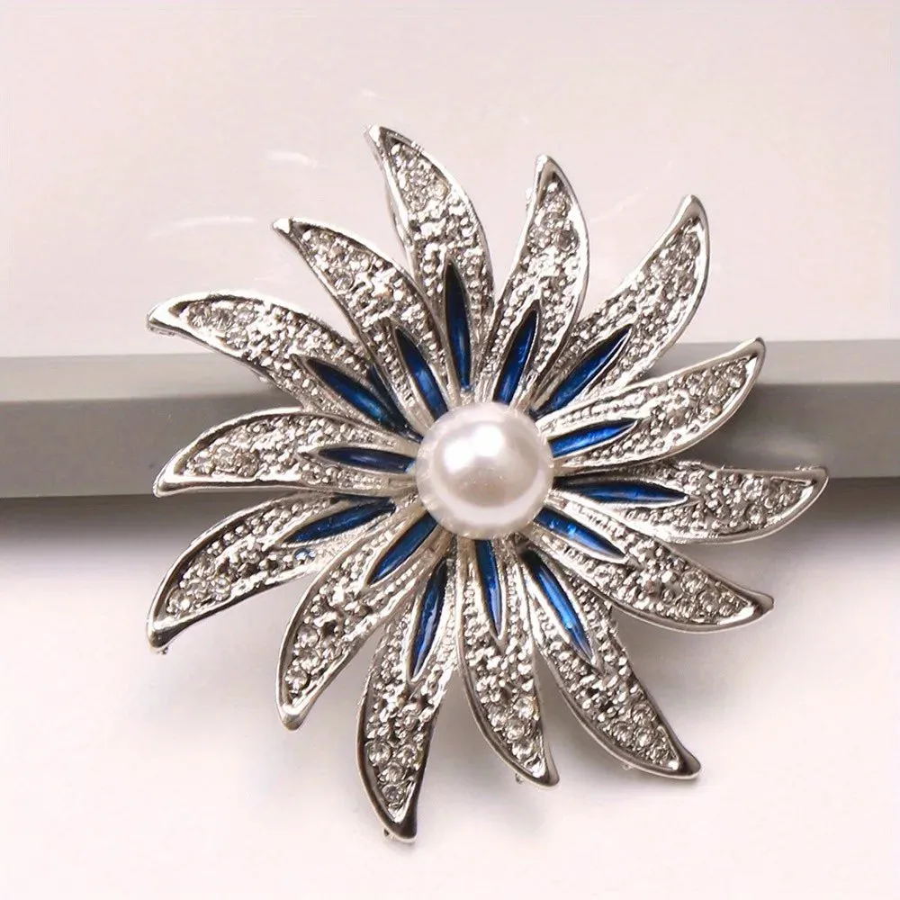 Beril Leather Brooch Pin