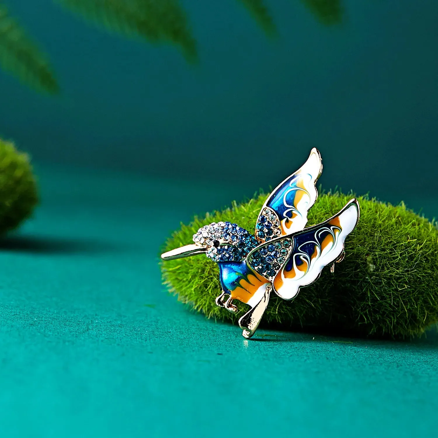 Demir Novelty Brooch Pin