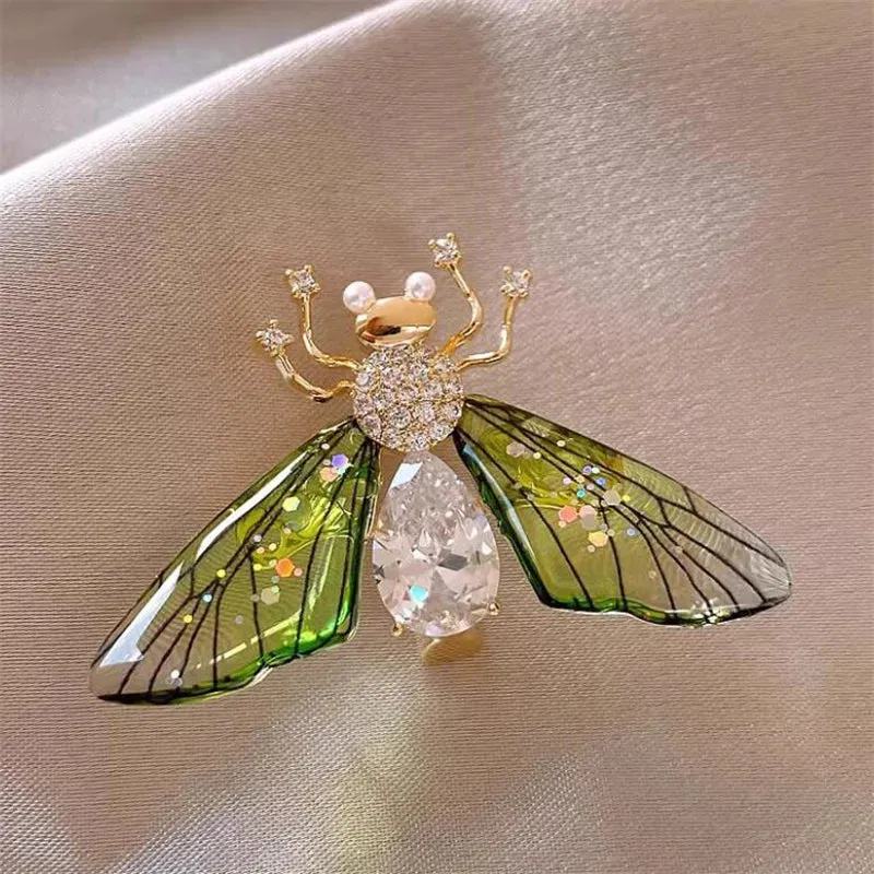 Demir Novelty Brooch Pin