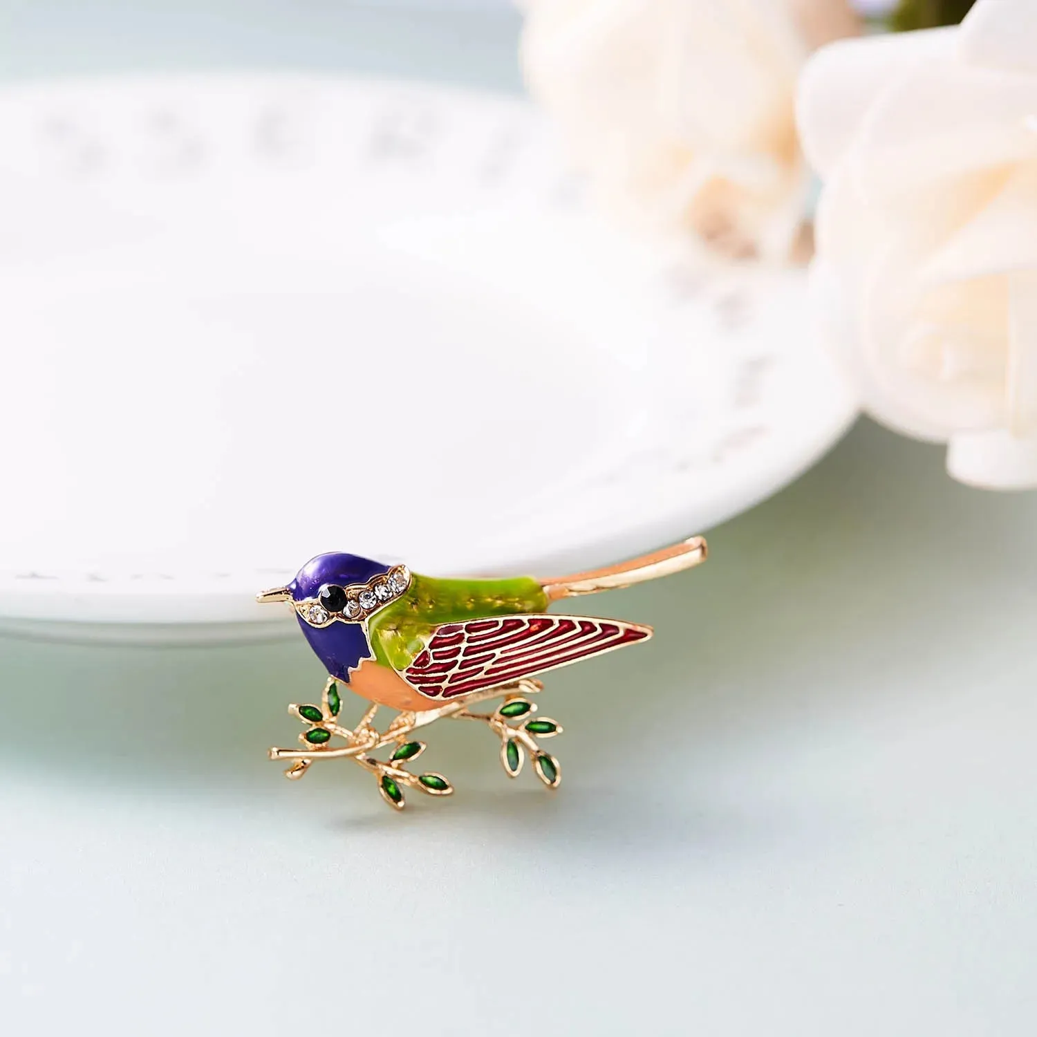 Demir Novelty Brooch Pin
