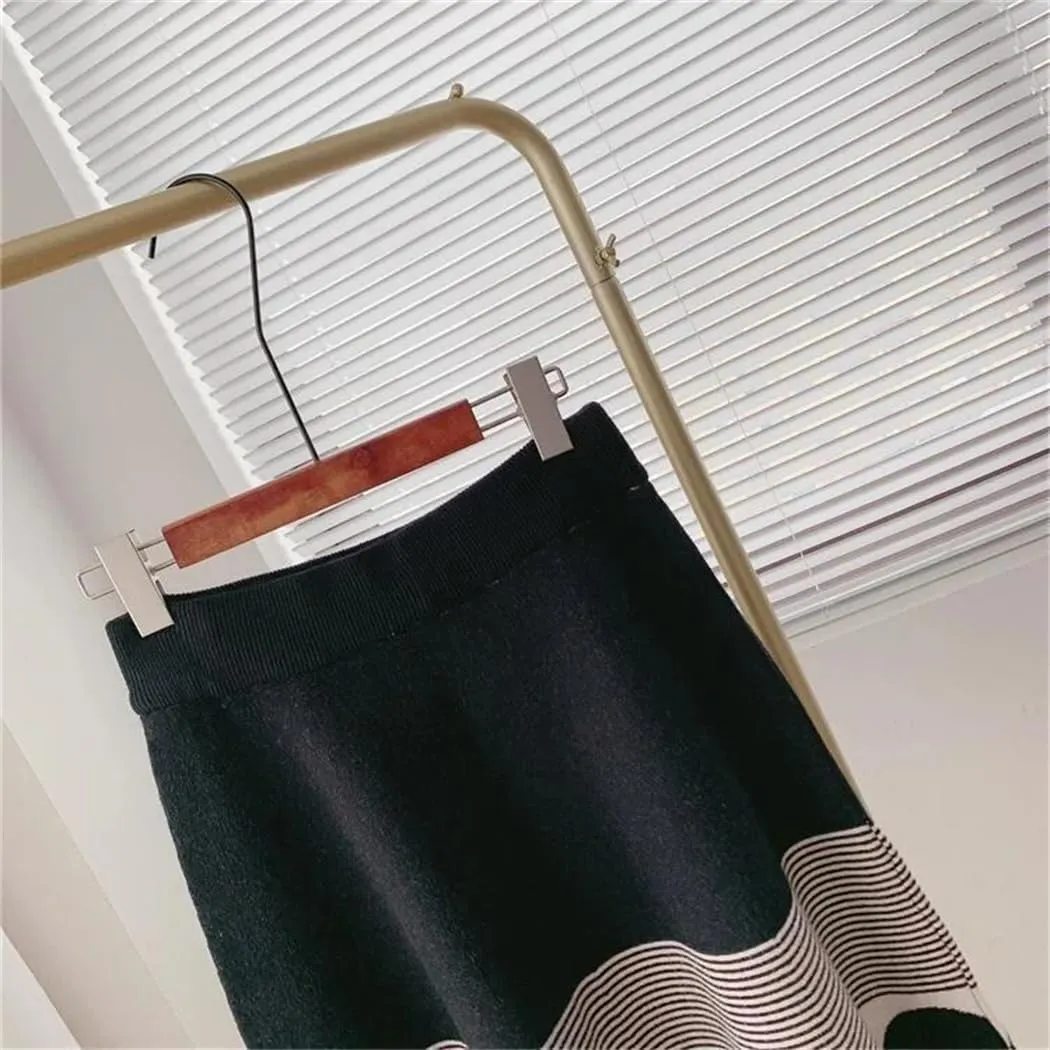 Dvbfufv High Waist Knitted Skirt Women's Autumn Winter Skirt Lady Elastic A-Line Pleated Midi Skirt