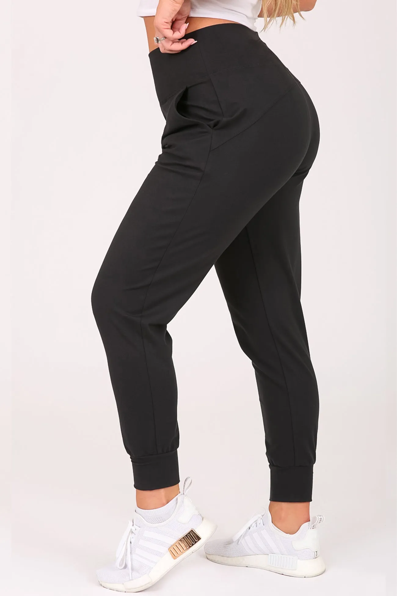 Easy Knit Jogger - Black