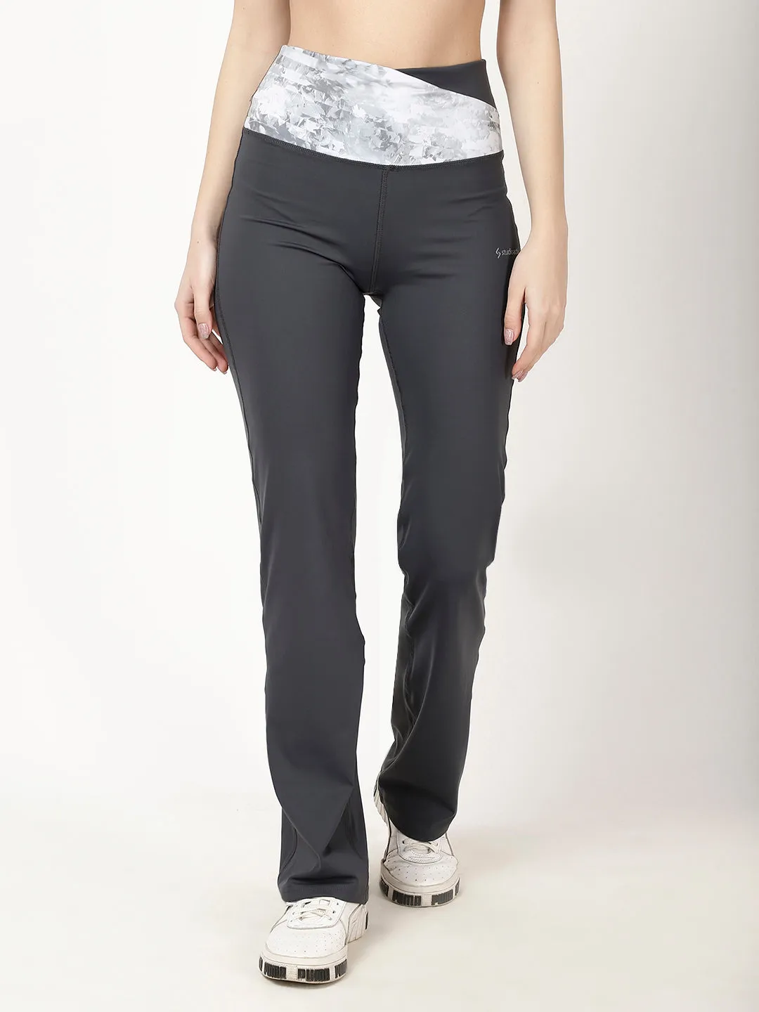 Grey Flow Straight Pants