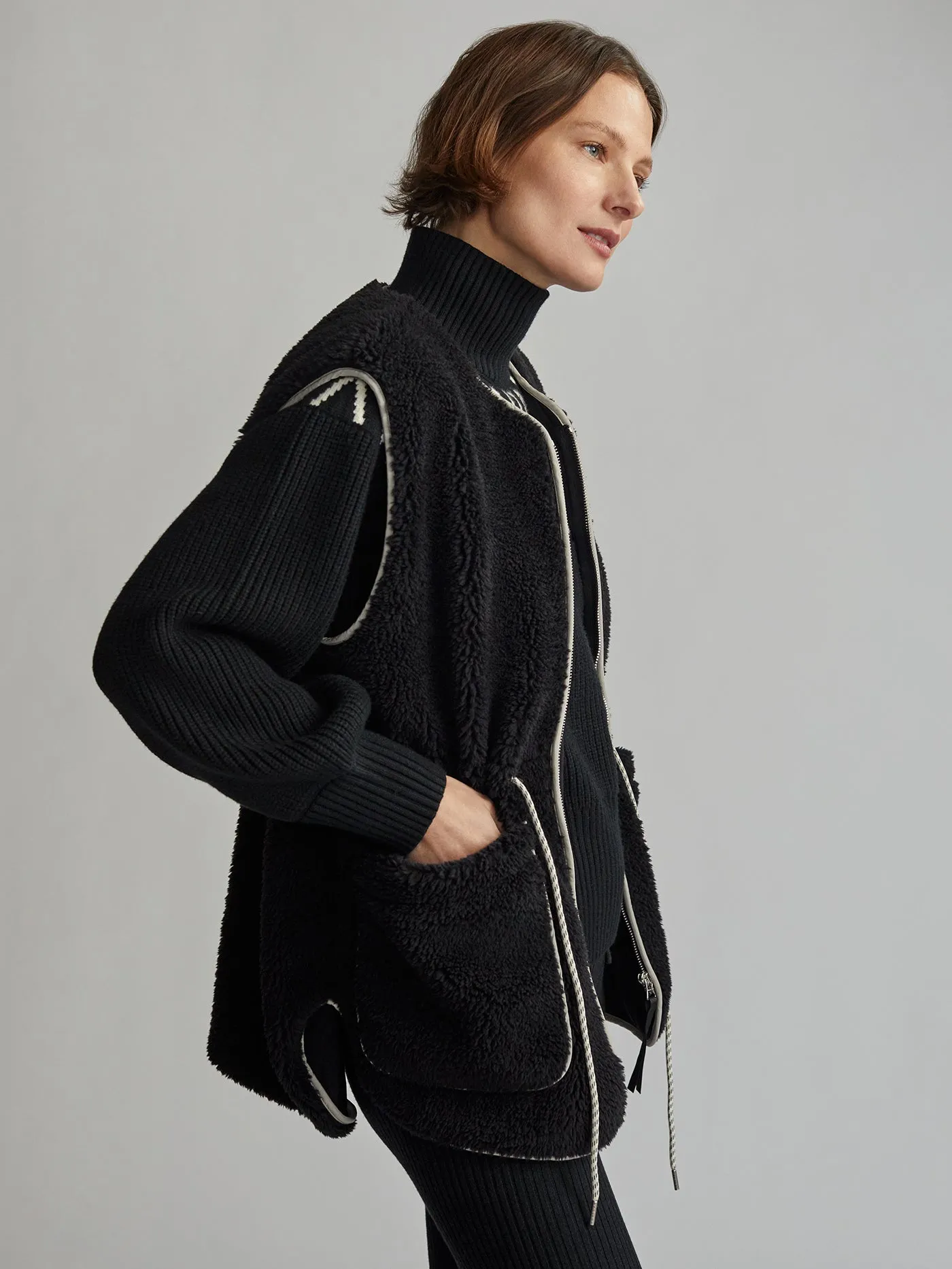 Kestrel Sherpa Gilet