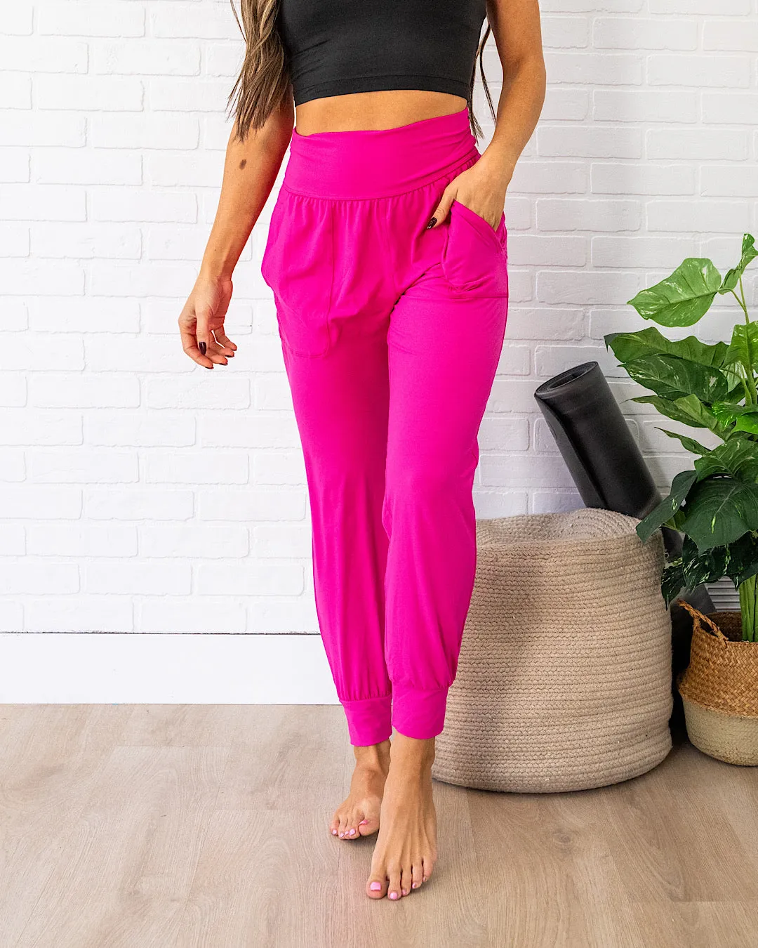NEW! Yoga Joggers - Sonic Pink