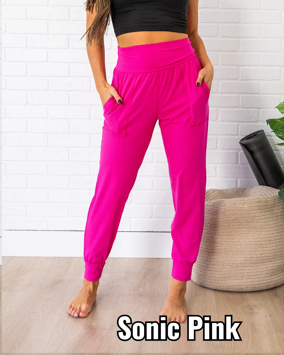 NEW! Yoga Joggers - Sonic Pink