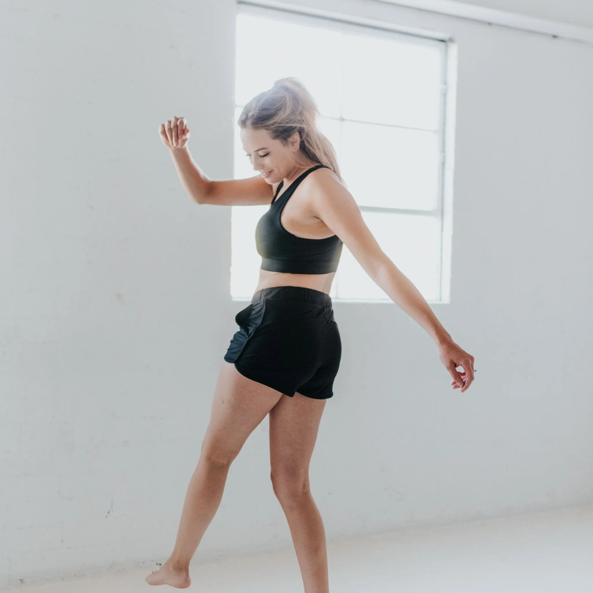 Weekend Shorts - Black